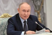 vladimir putin rasskazal o znachimosti ordena roditelskaya slava i matgeroinya dlya ukrepleniya semejnyh czennostej-uralnovosti-ru-174853094800-0