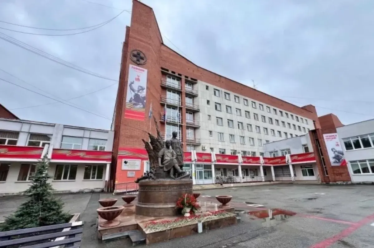 Жители Тельмановского района ДНР проходят лечение и реабилитацию в Свердловской области-0