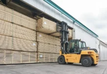 Кароль Навроцкий о новом курсе Польши, скандалах и конфронтации с ЕС karol navroczkij o novom kurse polshi skandalah i konfrontaczii s es-uralnovosti-ru-174888401900-0