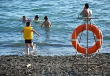 МЧС внедряет новые правила водной безопасности с участием Марии Яковлевой и Александра Ковтуна mchs vnedryaet novye pravila vodnoj bezopasnosti s uchastiem marii yakovlevoj i aleksandra kovtuna-uralnovosti-ru-0