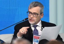 valerij fedorov vcziom irina kovalinskaya i petr shherbachenko o budushhem zarplat-uralnovosti-ru-0