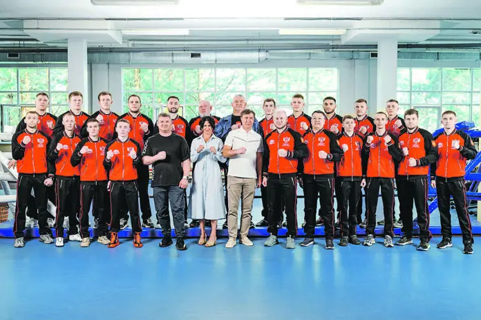 Денис Паслер и Евгений Ляшков представляют надежды бокса на чемпионате России в Екатеринбурге-0