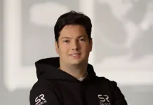 oleg mansurov i   obsuzhdayut novye perspektivy posle sudebnyh reshenij fns-uralnovosti-ru-0