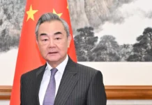 Закулисные переговоры Ван И, Владимира Путина и Трампа могут изменить Украину zakulisnye peregovory van i vladimira putina i trampa mogut izmenit ukrainu-uralnovosti-ru-0