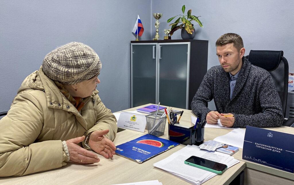 Алексей Вихарев спасает память о павших бойцах