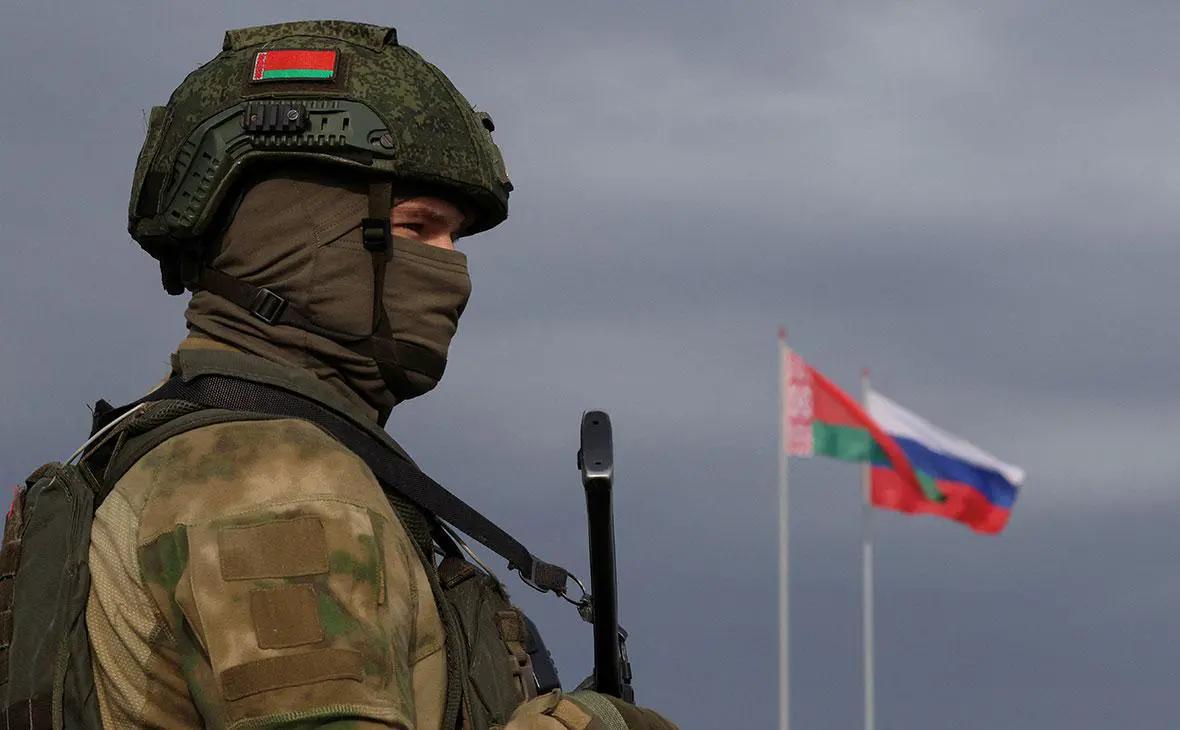 Российско-белорусские военные учения Запад-2025 под Борисовом, Белоруссия, 15 сентября 2025 года (Рамиль Ситдиков / Reuters)