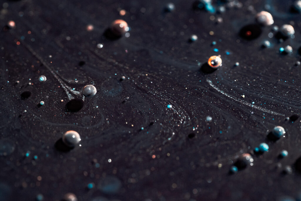 Красочное масло ярких пузырей