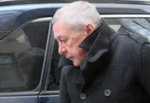 mihail efremov i sofya kruglikova delyat imushhestvo posle razvoda-uralnovosti-ru-0