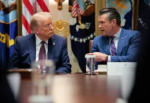 Пентагон находится в боевой готовности, так как Трамп подготавливает смену власти в Венесуэле pentagon nahoditsya v boevoj gotovnosti tak kak tramp podgotavlivaet smenu vlasti v venesuele-uralnovosti-ru-0