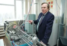 Российский научный фонд поддержал инновационные нанопереключатели В.Я. Принца и С.В. Мутилина rossijskij nauchnyj fond podderzhal innovaczionnye nanopereklyuchateli vya princza i sv mutilina-uralnovosti-ru-0