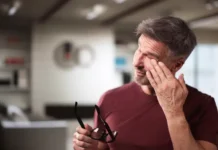 Синдром сухого глаза у офисных работников связан с контактными линзами и гормонами sindrom suhogo glaza u ofisnyh rabotnikov svyazan s kontaktnymi linzami i gormonami-uralnovosti-ru-0