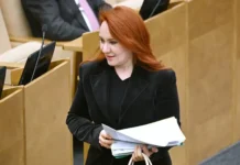 Светлана Бессараб поддержала в Госдуме снижение возраста повышения пенсии до 70 лет svetlana bessarab podderzhala v gosdume snizhenie vozrasta povysheniya pensii do 70 let-uralnovosti-ru-0