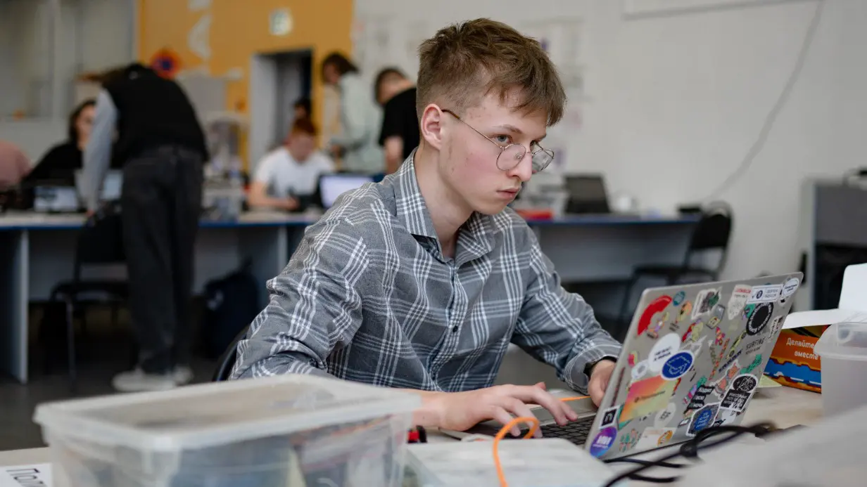 Анастасия Ракова анонсировала старт отбора участников на первую Всероссийскую технологическую олимпиаду по робототехнике