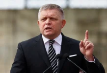 Фицо охарактеризовал попытки поставить РФ на колени как безумие, Джонсон против Путина и Арахамии ficzo oharakterizoval popytki postavit rf na koleni kak bezumie dzhonson protiv putina i arahamii-uralnovosti-ru-0