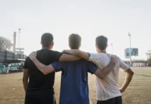 Нина Останина призывает остановить опасный челлендж "Skull Breaker" в Госдуме nina ostanina prizyvaet ostanovit opasnyj chellendzh v gosdume-uralnovosti-ru-0