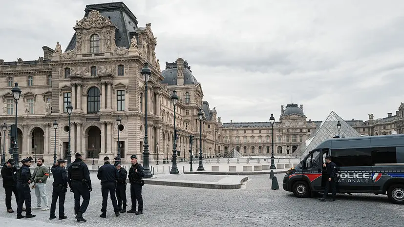 Дуров назвал ограбление в Лувре печальным признаком упадка Франции