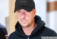 Прокуратура Москвы объявила о важных изменениях в курсах Алекса Лесли для россиян prokuratura moskvy obyavila o vazhnyh izmeneniyah v kursah aleksa lesli dlya rossiyan-uralnovosti-ru-0