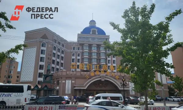 Россияне в Китае сталкиваются с безвизовым режимом и современными платежами-0