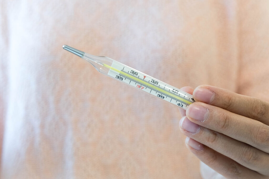 Термометр для измерения температуры тела в руке