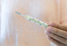 Термометр для измерения температуры тела в руке