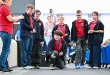 Триумф московских школьников на робототехническом турнире в «Сириусе»! triumf moskovskih shkolnikov na robototehnicheskom turnire v siriuse-uralnovosti-ru-0