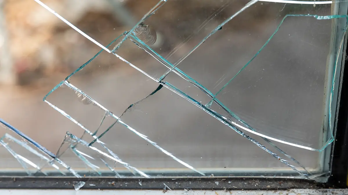 Мать с ребенком пострадали при атаке украинского дрона в Красногорске