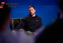 Владимир Зеленский неожиданно замешкался перед Дональдом Трампом в Белом доме vladimir zelenskij neozhidanno zameshkalsya pered donaldom trampom v belom dome-uralnovosti-ru-0