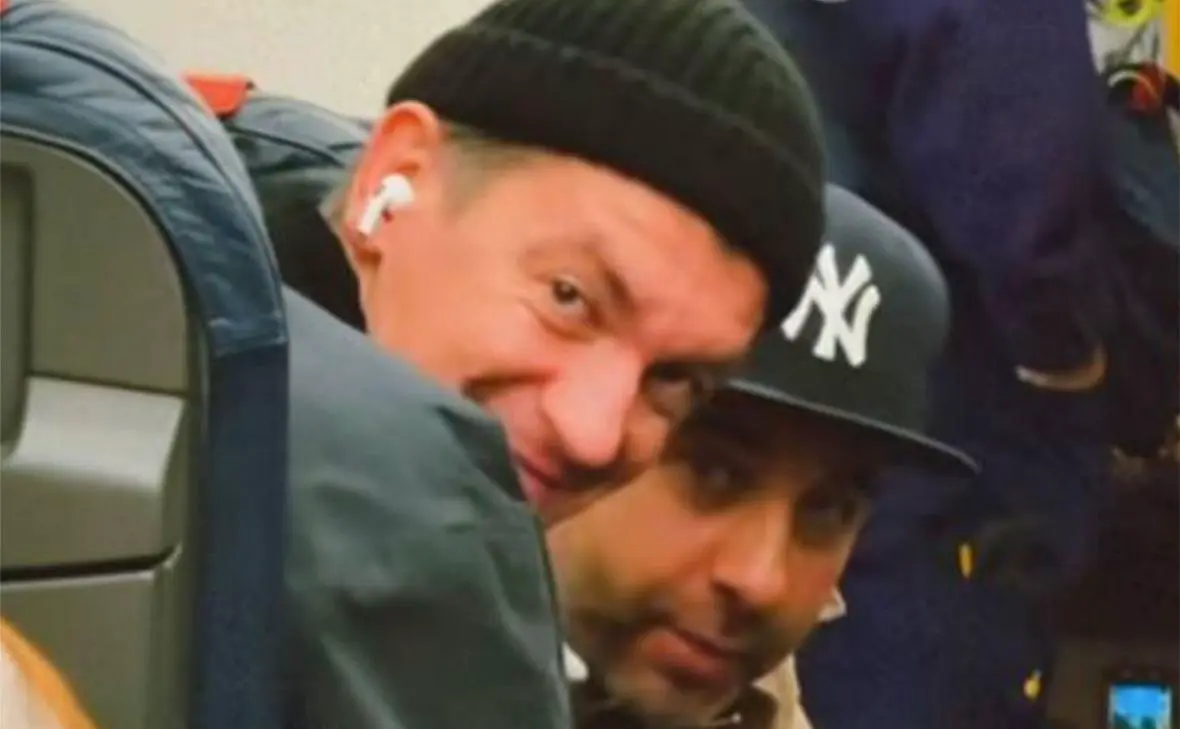 Александр Гудков и Иван Ургант (слева направо) (Urgantcom / Instagram (входит в корпорацию Meta, признана экстремистской и запрещена в России))