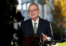 Дональд Трамп может выбрать Кевина Хассетта новым главой Федеральной резервной системы donald tramp mozhet vybrat kevina hassetta novym glavoj federalnoj rezervnoj sistemy-uralnovosti-ru-0