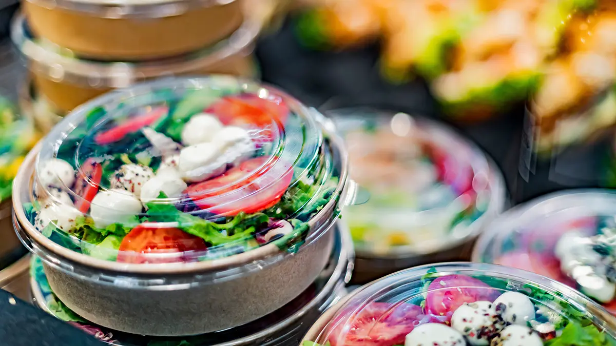 Как снизить риск отравлений готовой едой