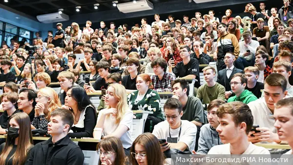 В 2024-2025 учебном году был отчислен каждый десятый российский студент