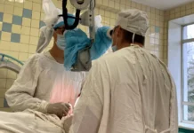 Нейрохирурги Нижнего Тагила во главе с Константином Нечаевым спасли юношу из ДТП nejrohirurgi nizhnego tagila vo glave s konstantinom nechaevym spasli yunoshu iz dtp-uralnovosti-ru-0