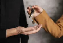 Владимир Кошелев рекомендует Росреестр и ЕГРН для защиты недвижимости vladimir koshelev rekomenduet rosreestr i egrn dlya zashhity nedvizhimosti-uralnovosti-ru-0