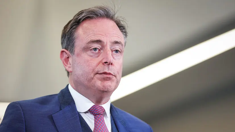 Премьер Бельгии назвал три условия использования российских активов для Киева