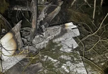 Благополучный исход ЧП на аэродроме Новинки с легкомоторным самолетом blagopoluchnyj ishod chp na aerodrome novinki s legkomotornym samoletom-uralnovosti-ru-0