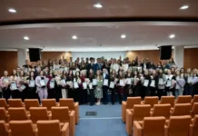 Дмитрий Ионин и Никита Сафин вручили стипендии талантливым студентам в Свердловской области dmitrij ionin i nikita safin vruchili stipendii talantlivym studentam v sverdlovskoj oblasti-uralnovosti-ru-0