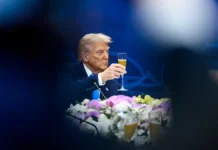 Калужский «Кристалл» представил новый бренд Trump Vodka от Трампов kaluzhskij kristall predstavil novyj brend ot trampov-uralnovosti-ru-0