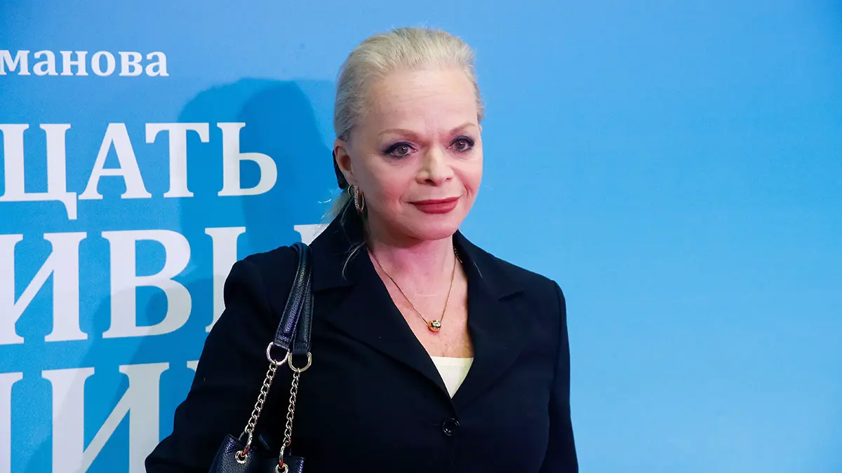 Адвокат Долиной подтвердила, что певица готова вернуть деньги Лурье