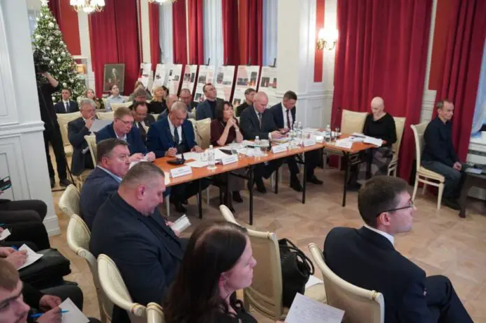 Минздрав Свердловской области открывает новое будущее госпиталя для ветеранов войн-0