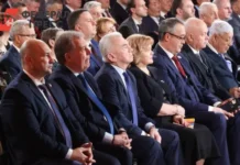 На Совете законодателей Людмила Бабушкина и Андрей Яцкин обсудили развитие Свердловской области и интеграцию новых регионов na sovete zakonodatelej lyudmila babushkina i andrej yaczkin obsudili razvitie sverdlovskoj oblasti i integracziyu novyh regionov-uralnovosti-ru-0