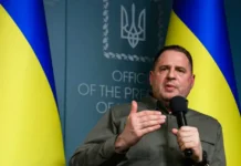 Родион Мирошник о судьбе Минских соглашений и Ермаке при Зеленском rodion miroshnik o sudbe minskih soglashenij i ermake pri zelenskom-uralnovosti-ru-0