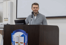 Алексей Вихарев: голос перемен в Екатеринбурге Снимок экрана 2025-12-01 165440