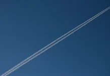 В Подмосковье произошло происшествие с легкомоторным самолетом на аэродроме Новинки в Серпухове v podmoskove proizoshlo proisshestvie s legkomotornym samoletom na aerodrome novinki v serpuhove-uralnovosti-ru-0