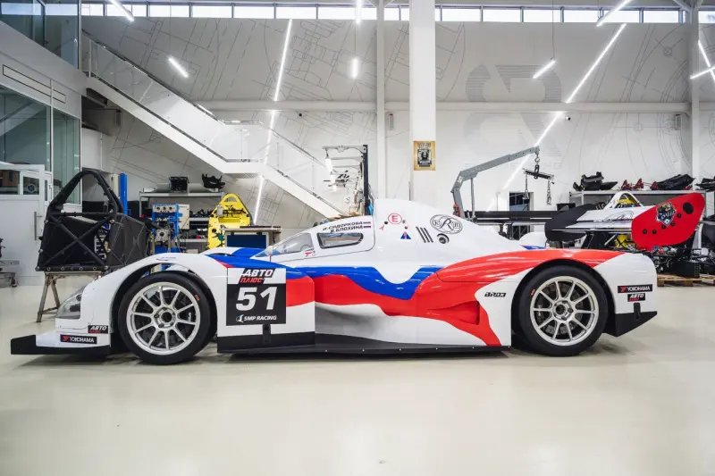 Гоночные автомобили производятся в строгом соответствии с регламентами