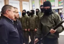 Владимир Якушев и Ветераны СВО передают БПЛА-оружие по инициативе Единой России vladimir yakushev i veterany svo peredayut bplaoruzhie po inicziative edinoj rossii-uralnovosti-ru-0