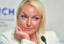 Анастасия Волочкова: музыкальные планы и футболка Месси anastasiya volochkova muzykalnye plany i futbolka messi-uralnovosti-ru-0