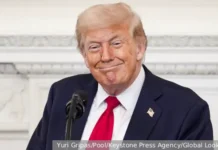 Дональд Трамп анонсировал историческую сделку по нефти с Венесуэлой donald tramp anonsiroval istoricheskuyu sdelku po nefti s venesueloj-uralnovosti-ru-0