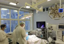 Георгий Светлаков руководит сложнейшей операцией в ЦГБ №7 georgij svetlakov rukovodit slozhnejshej operacziej v czgb 7-uralnovosti-ru-0