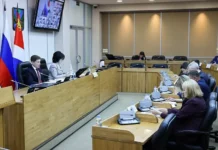 Кожемяко и Першин готовы к крещенским морозам в Приморье kozhemyako i pershin gotovy k kreshhenskim morozam v primore-uralnovosti-ru-0