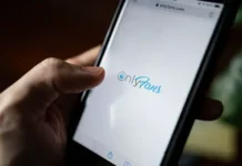 Лилия Филлипс и семейные испытания на OnlyFans liliya fillips i semejnye ispytaniya na -uralnovosti-ru-0